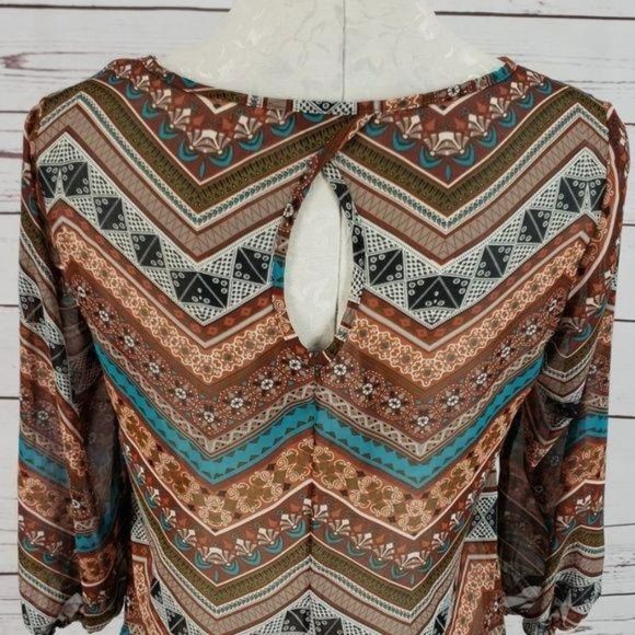 PinkĀ OwlāMulti Color ZigāZag medium boho Blouseā - Picture 3 of 7